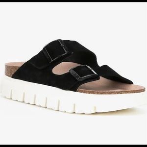 Gently worn Platform Arizona Birkenstock size 39